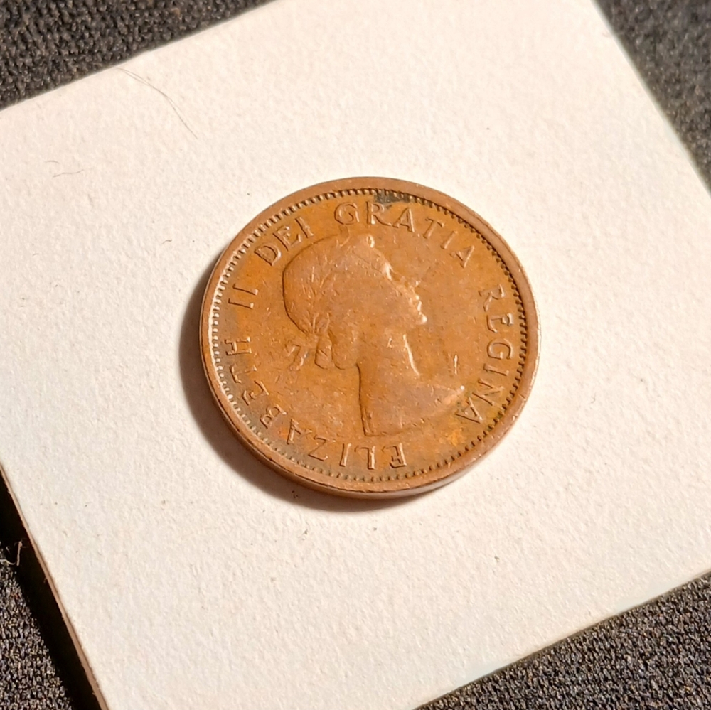 Off Center Strike 1964 Canada Cent
